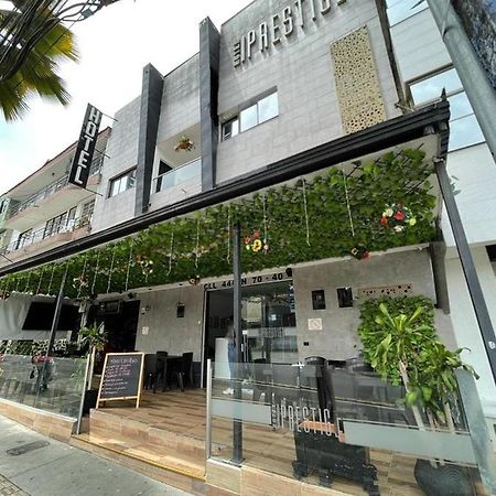 Hotel Prestige Medellín Esterno foto
