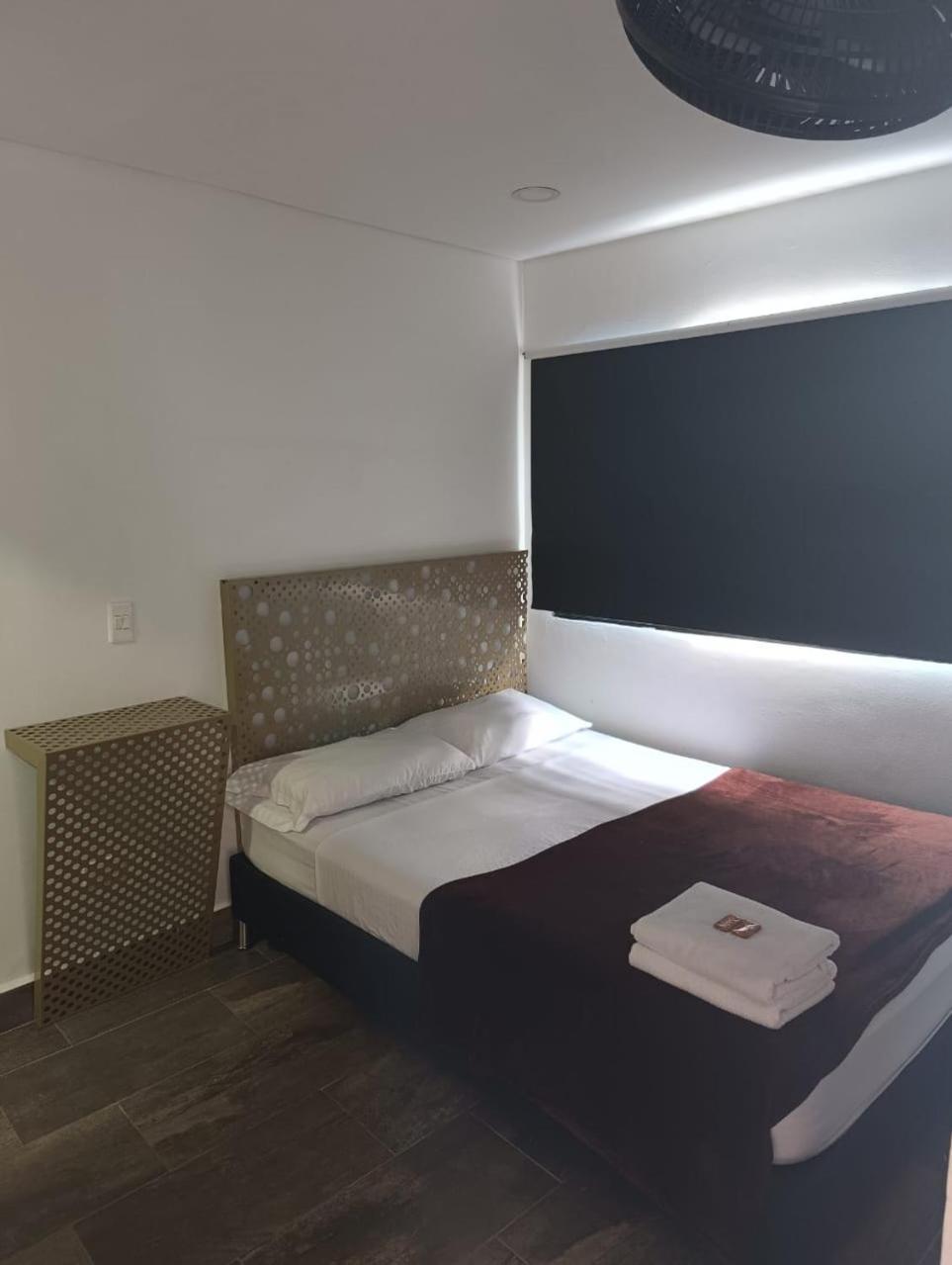 Hotel Prestige Medellín Esterno foto